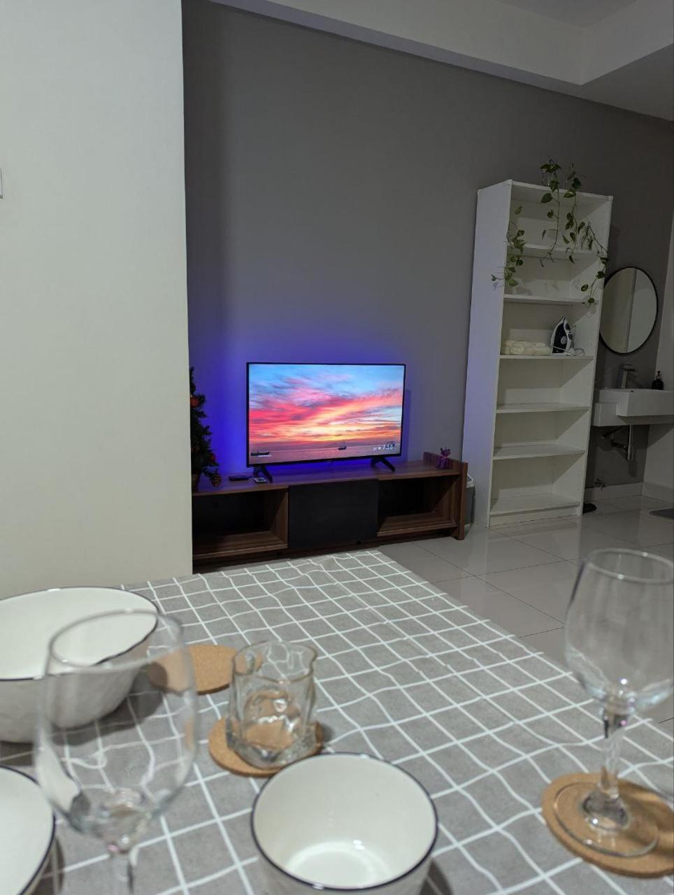 Modern Luxury 1-bed Arte Mont Kiara *